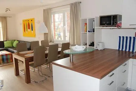 Leuchtturmblick Timmendorf